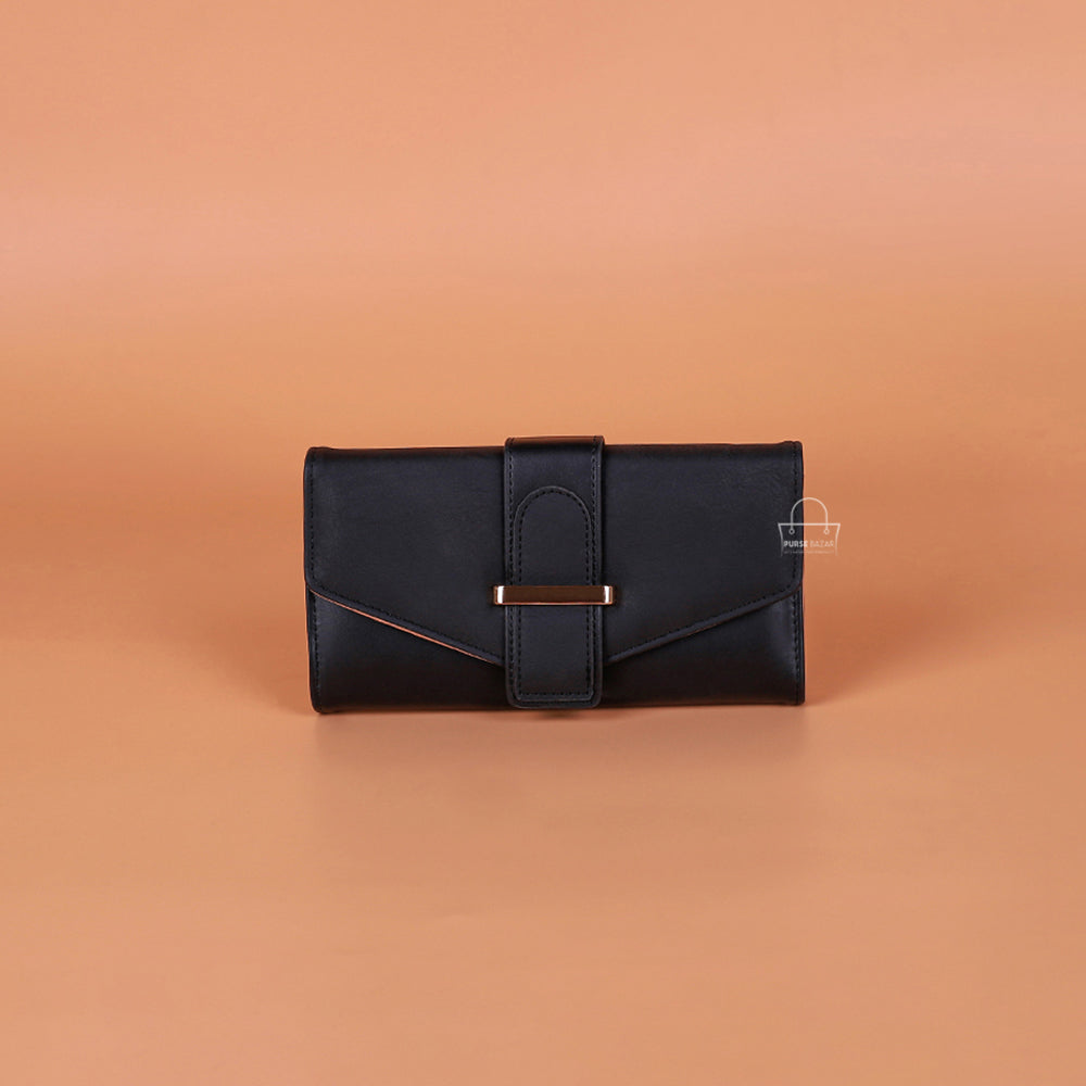 Black Pearl Clutch