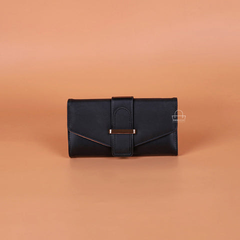 Black Pearl Clutch